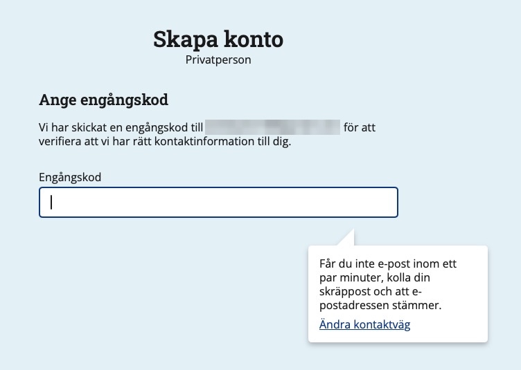 Skärmdump där du skriver in engångskoden du fick via e-post.